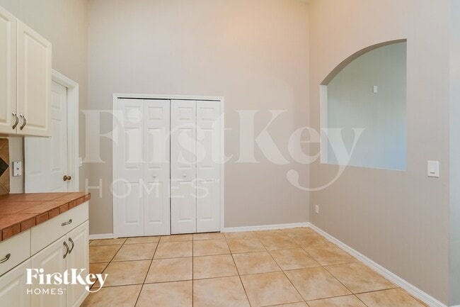 Photo - 4410 NW 22nd St