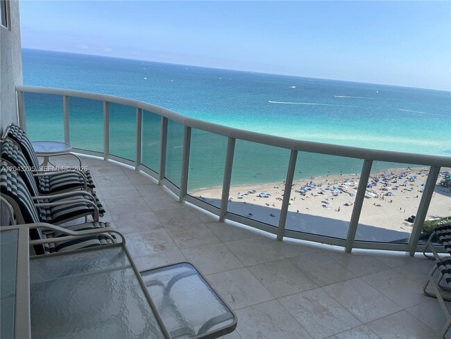 Photo - 17555 Collins Ave Unit 1906