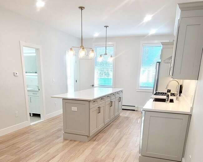 Photo - 53 W Eagle St Unit 2