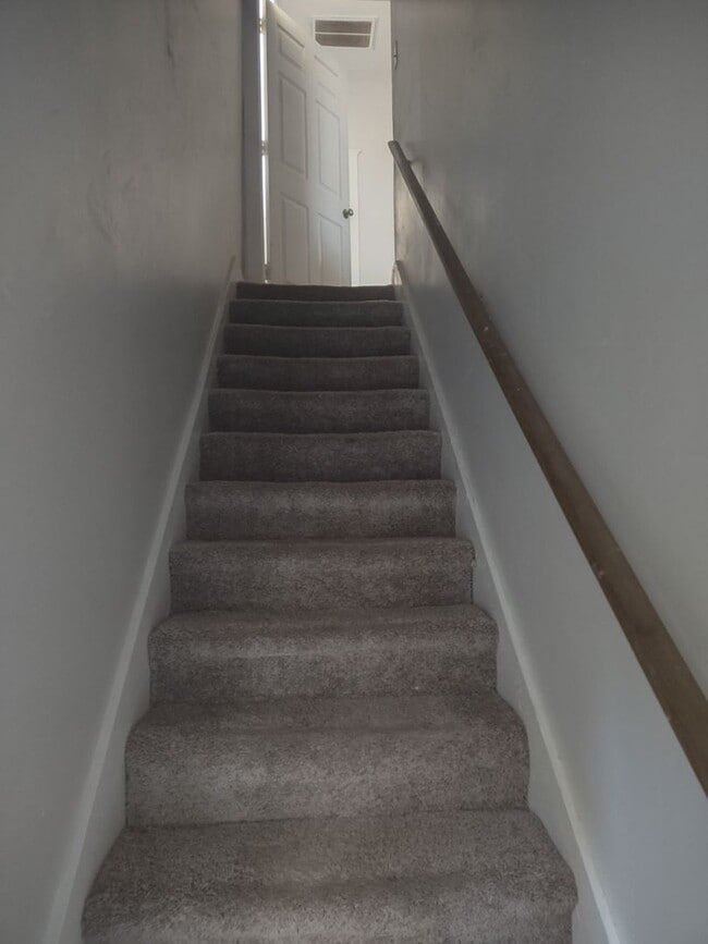 Photo - 1113 Olympia Ave Unit A