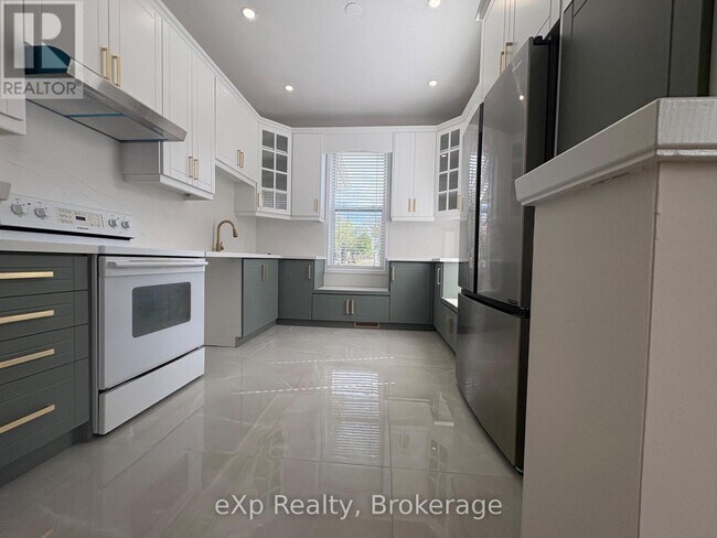 Photo - 160 Nelson St