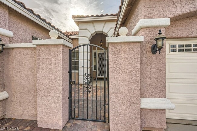 Photo - 10271 Bark Pine Ct