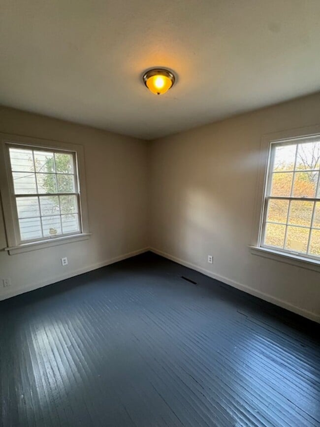 Photo - 1115 Milton St