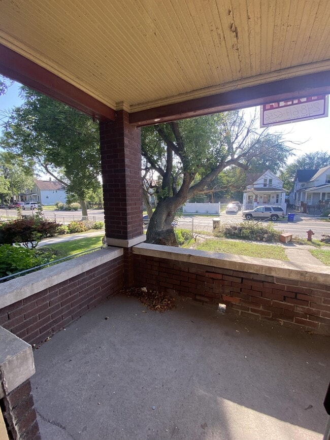 Building Photo - 1094-1096 Waterman St Unit 1094 (Lower)