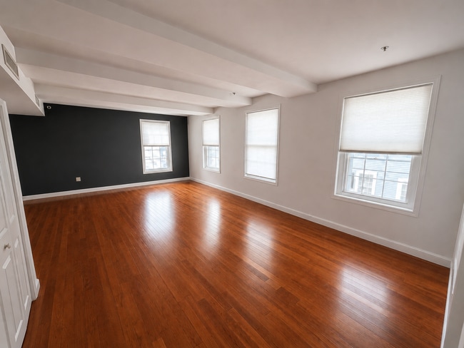 Photo - 122 Washington St Unit Apt. 3