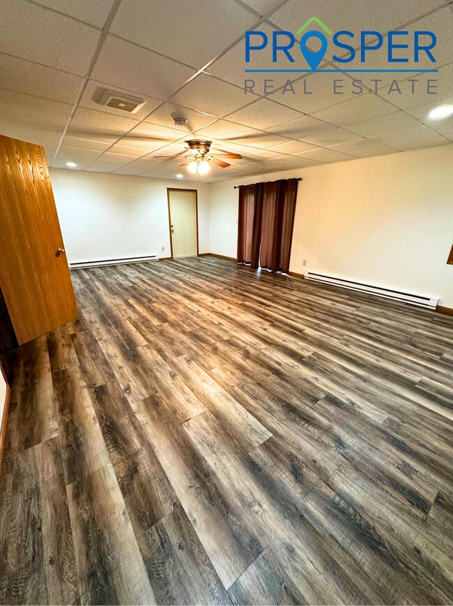 Photo - 2023 Mittelstadt Ln Unidad MI2023