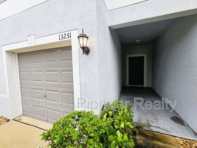13251 Dupree Hills Pl