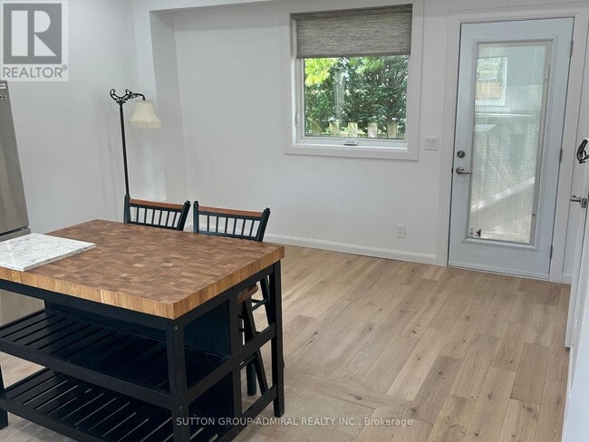 Photo - 222 St Marks Rd