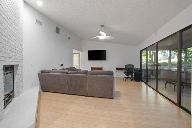 Photo - 503 Princewood Dr