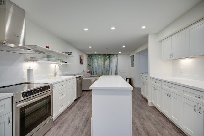 Photo - Single Apartment (brand new)