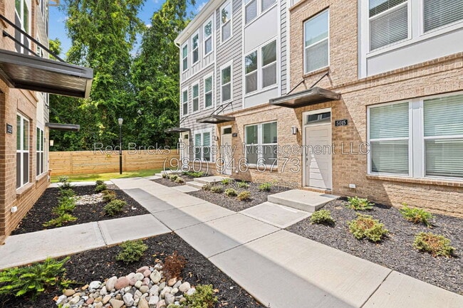 Building Photo - 5017 Sovereignty Ct