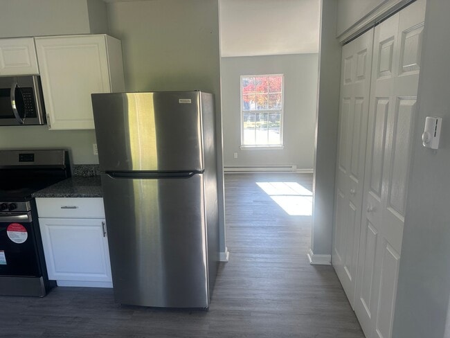 Photo - 413A Ogle Ave