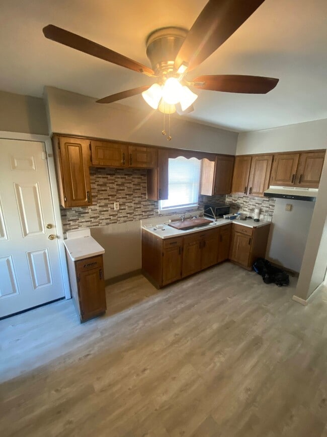 Photo - 4824 N 25th St