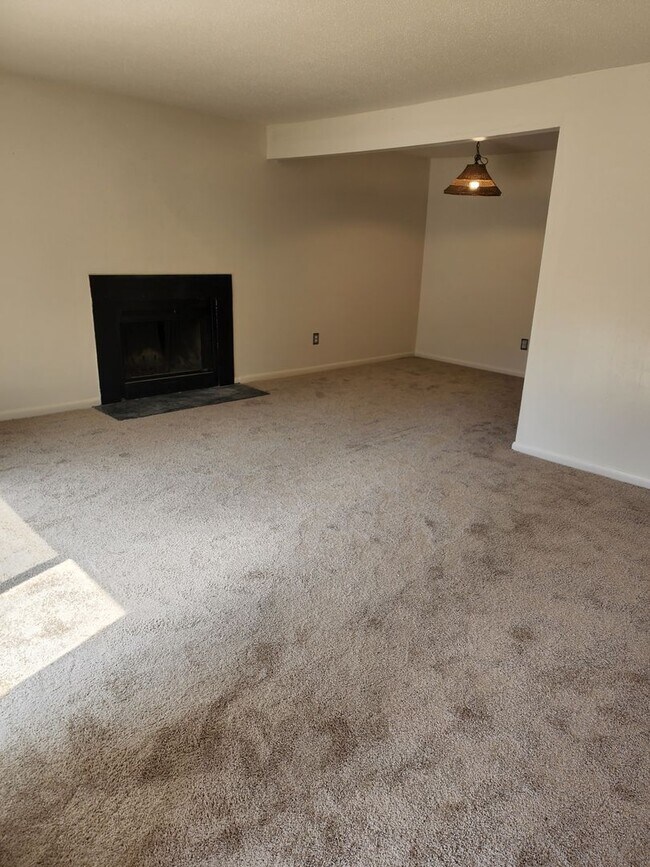 Photo - Lovely 2 Bedroom Condo in Virginia Beach