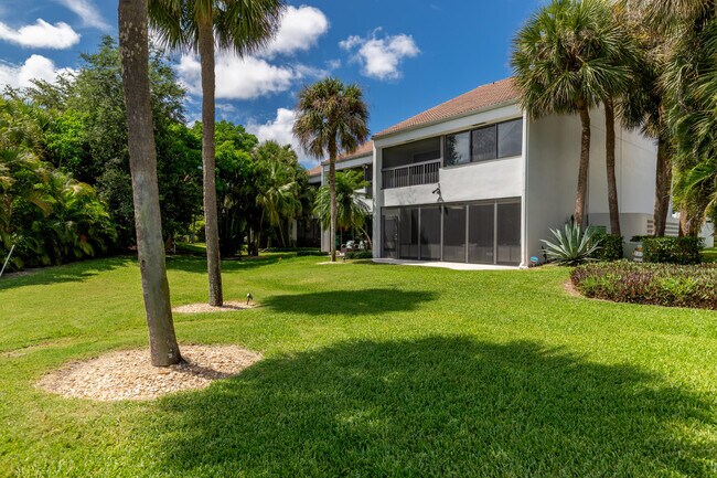 Photo - 2451 Presidential Way Unidad A