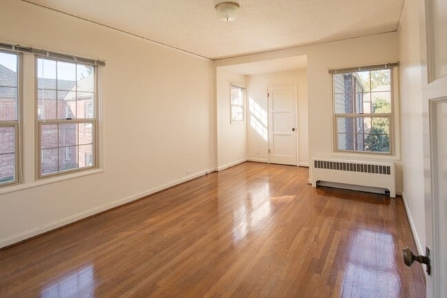 Photo - Parkview Apartments