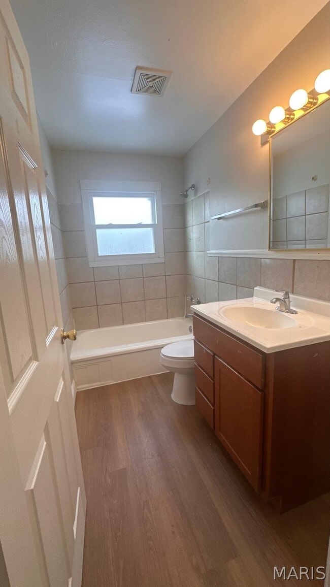 Photo - 3437 Elmhurst Dr