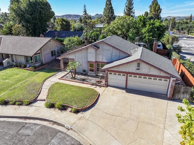 Photo - 1042 Bassett Ct