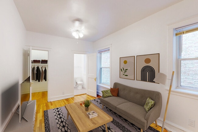 Dining/Living room - 5049 S. Drexel Boulevard Apartments