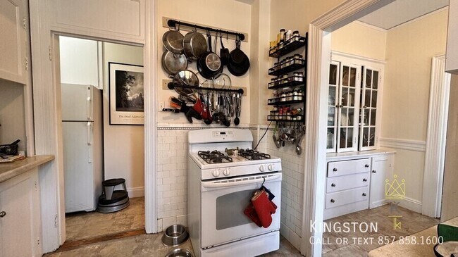 Photo - 38 Park St Unit 1R