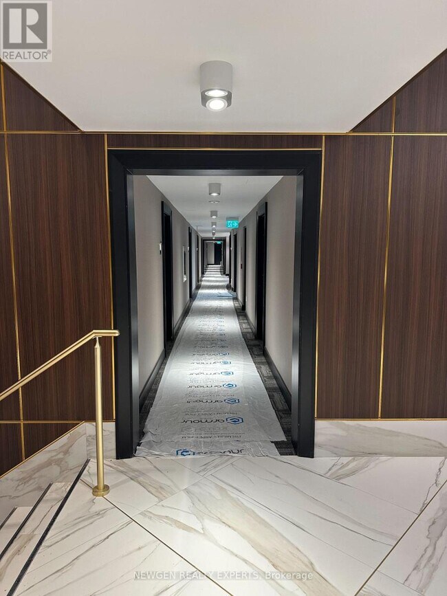 Photo - 2333 Khalsa Gate Unité 201