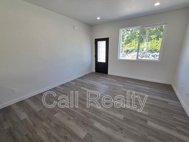 Photo - 4215 N Locust Rd Unit A