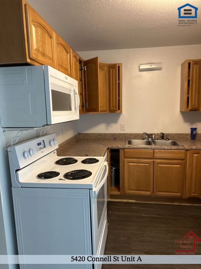 5420 Connell St Unit A