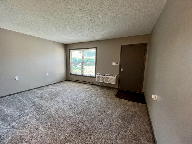 Photo - 501 S Cedar St