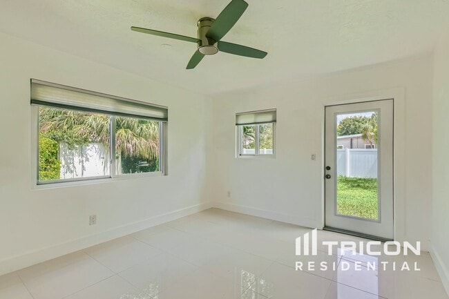 Photo - 7217 11th Ave N
