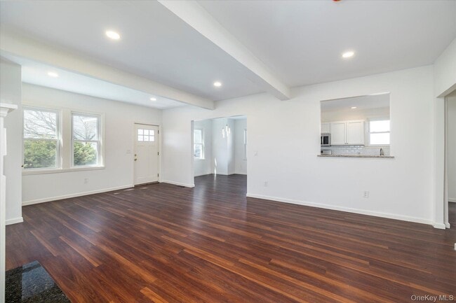 Photo - 31 N Lewis Pl