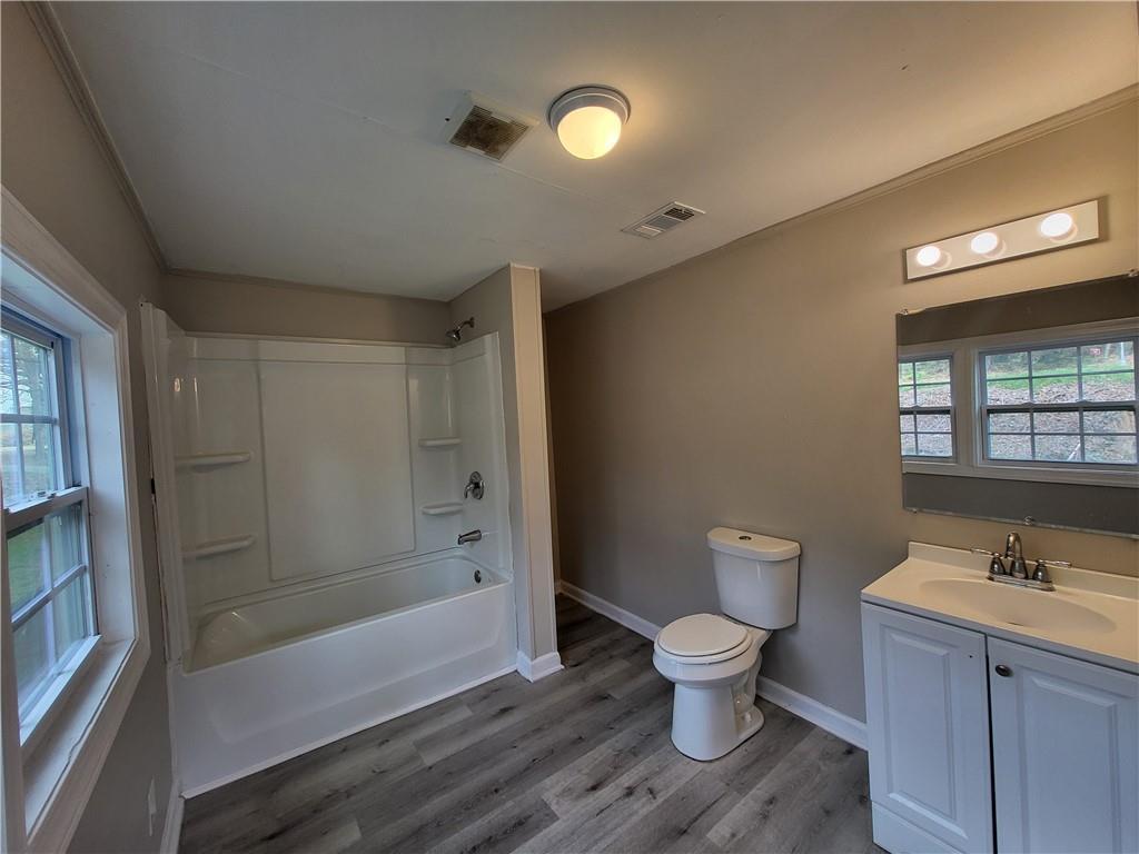 Photo - 2308 Lakewood Ave SW