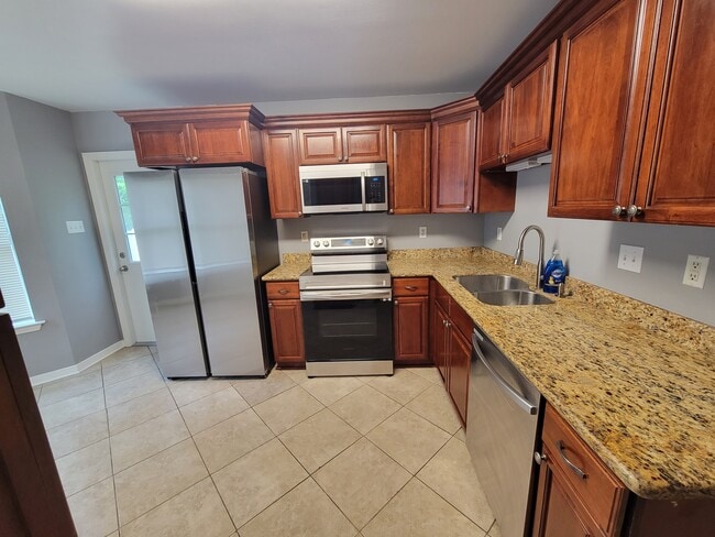 Photo - 1317 Jasmine St