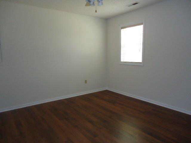 Photo - 109 Willow Way