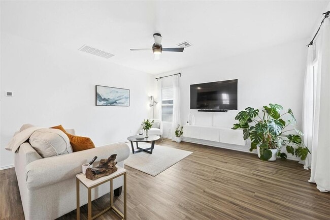 Photo - 221 Barbary Coast Ln
