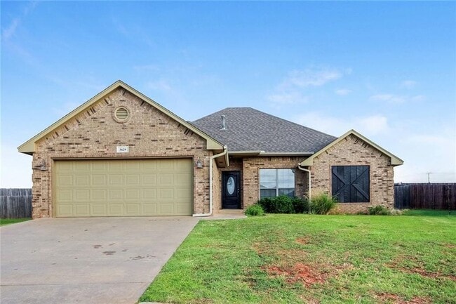 Building Photo - Beautiful 4 + Bedroom Home in Gated North ...