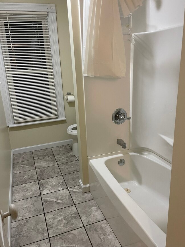 Photo - 1558 Scott St Unit 1558 Scott Street