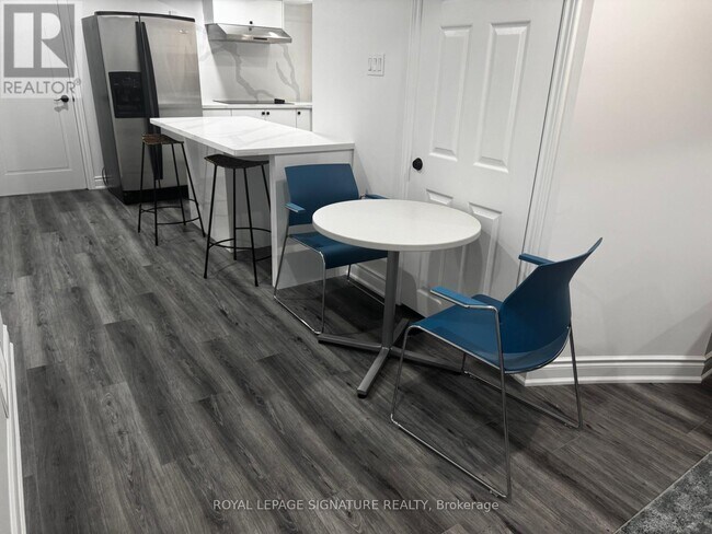 Photo - 44 Isabella St