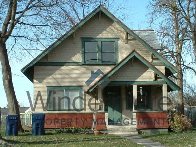 Building Photo - whitmandup Unit 210