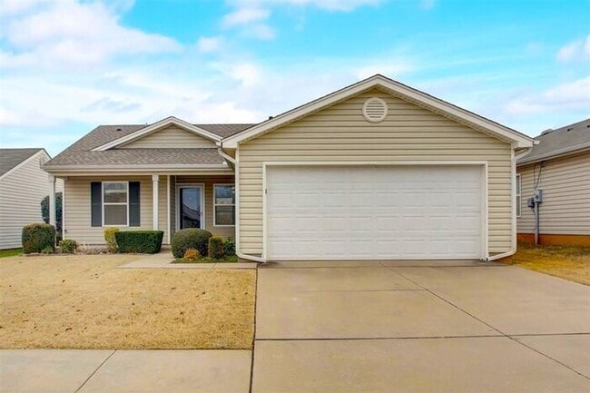 Building Photo - Amazing 3bed 2 Bath 2 Car Garage in Marble Leaf Addn Edmond OK