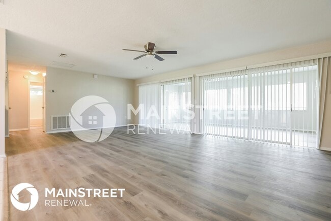 Photo - 1303 Pine Needle Rd