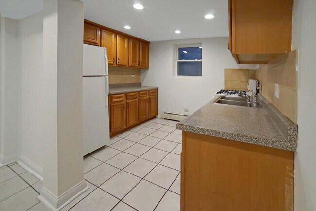 Photo - 5028 W Pensacola Ave
