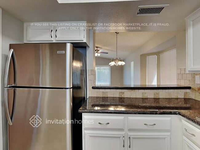 Photo - 409 W Beverly Ln