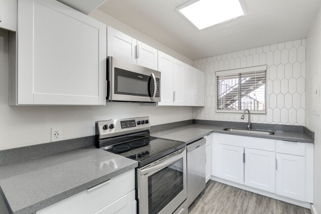 Photo - The Rockford