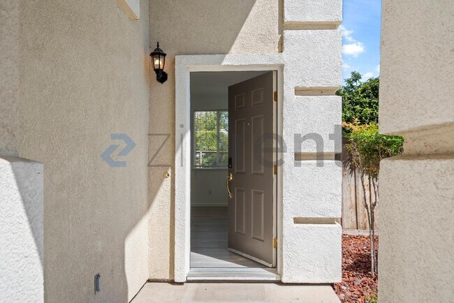 Photo - 406 Cape May Ct