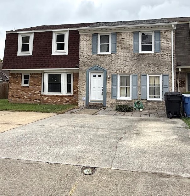 Photo - 691 Biltmore Dr