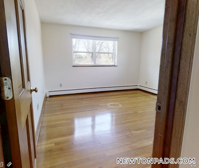 Photo - 278 Grove St Unidad 6