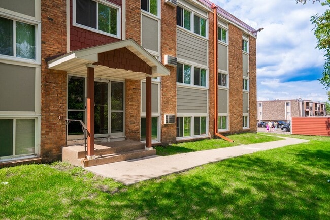 Pinehurst Apartments