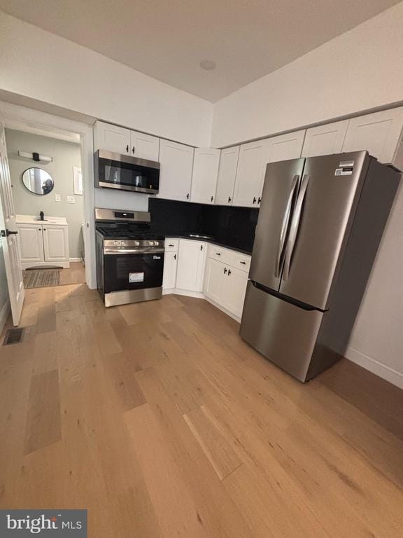 Photo - 2070 E Lippincott St