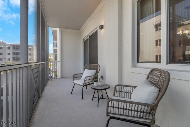 Building Photo - 26610 Rosewood Pointe Dr Unit C-307