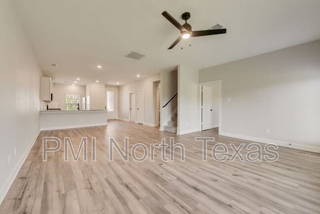 Photo - 804 Calhoun Dr